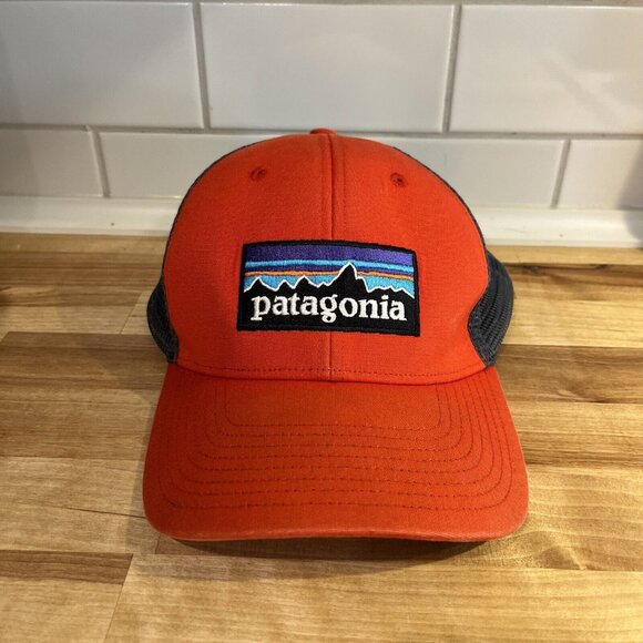 Patagonia P-6 Logo Trucker Hat Cap Snapback Adult Red Gray Adjustable Breathable - Picture 1 of 7